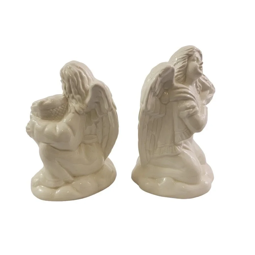 Vintage McConnell Talus Collectible Ceramic Angels Salt & Pepper Shaker Set